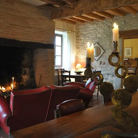 Les Granges Tourondel Bed & Breakfast Bruniquel