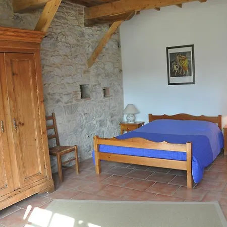 Les Granges Tourondel Bed & Breakfast *