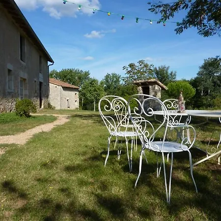 Les Granges Tourondel Bed & Breakfast